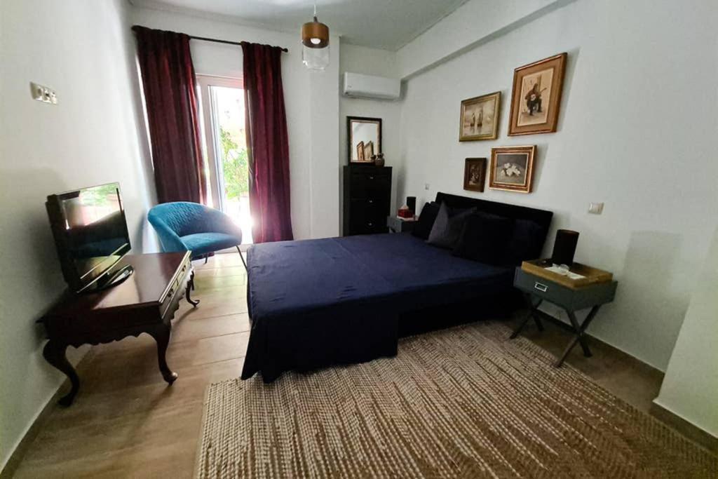 Modern Apt In The Heart Of Glyfada - Literally!! Atene Esterno foto